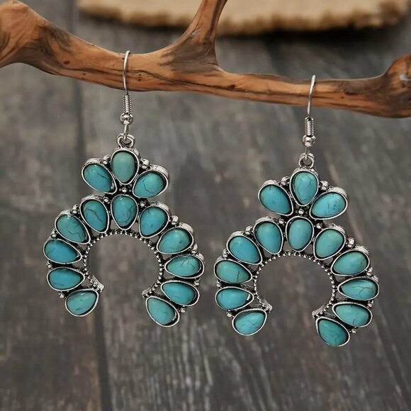 Boho Faux Turquoise Horse Shoe Silver Tone Earrings NWT Handmade Look - Picture 2 of 4